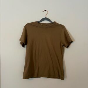 Lululemon Brown women’s T-Shirt